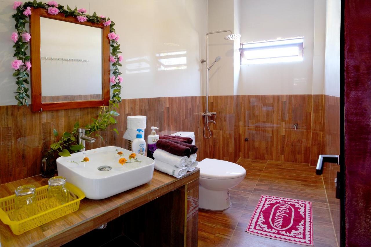 Pink Beach Homestay Hội An Buitenkant foto